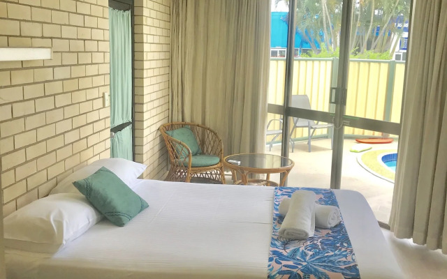 Tropical Gate Motor Inn