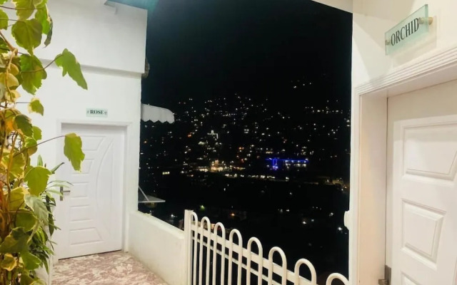 Thikana Hotel