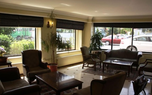Deniz Otel