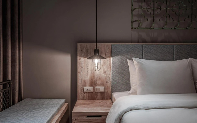 Somer Chew Hotel