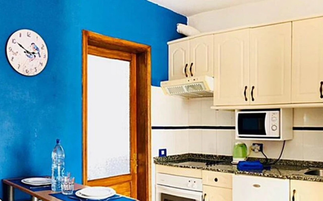 Apartment Bellisima 200m From the Ocean With Pool, Wifi & Sat-tv