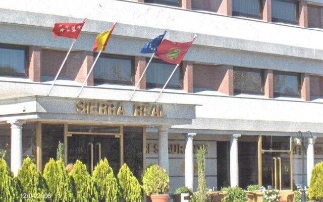 Hotel Sierra Real