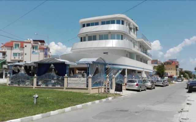 Hotel Korab Renesa