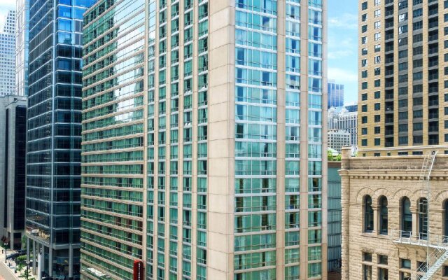 Residence Inn by Marriott Chicago Downtown / River North