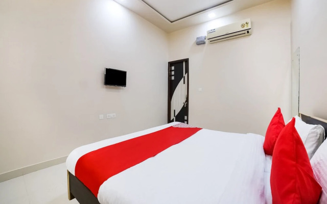 Oyo 37963 K R Guest House