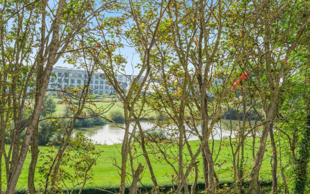 The Waves-Luxurious 3bedroom app w big terrace & garage