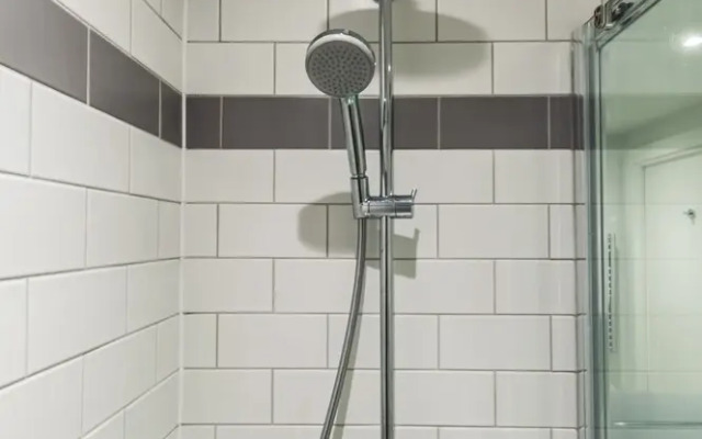 Luxury 1 Bed Castle View Apartment