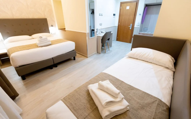 Hotel Maximus