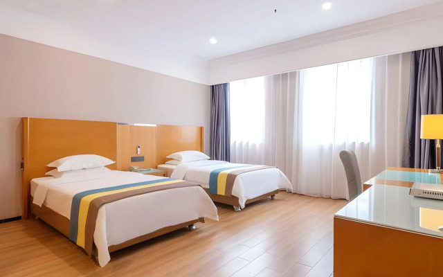 Carrianna Hotel