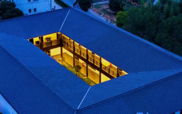 General's Mansion · Scholarly Song Courtyard – Outside – Hangzhou