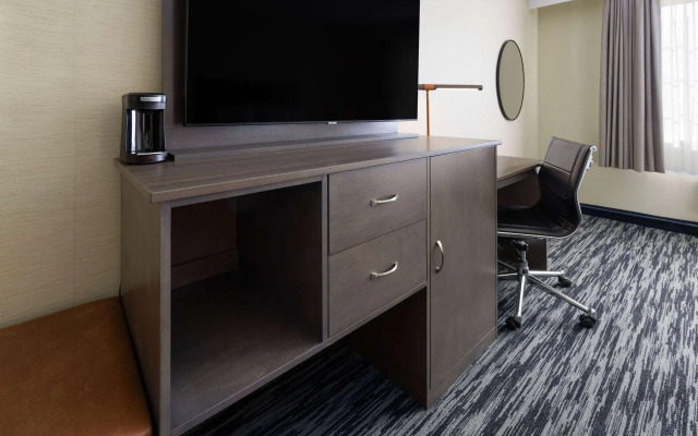 Penn Harris Hotel Harrisburg, Trademark by Wyndham