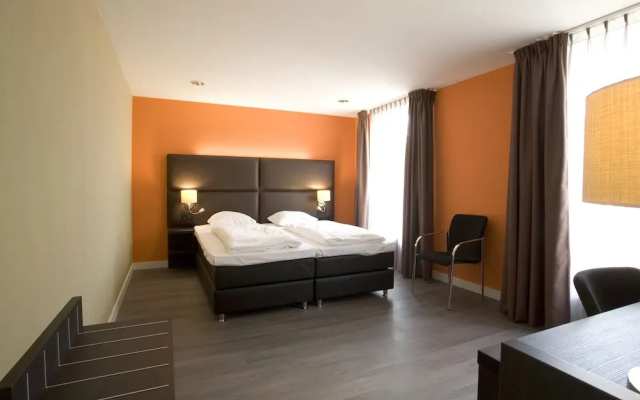 Hotel Roermond Next Door
