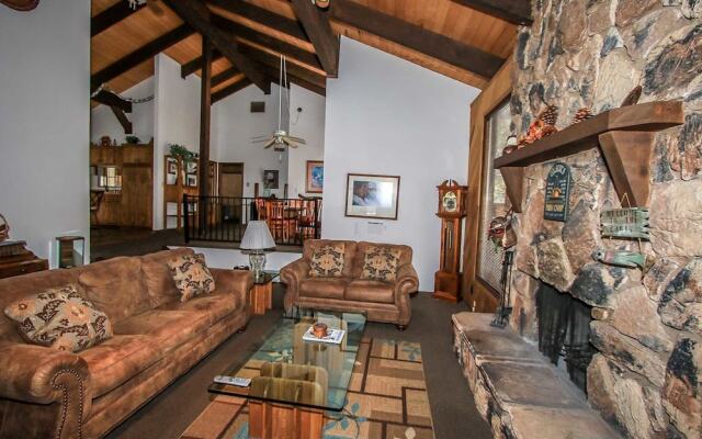 Colbert Cabin 966 by RedAwning