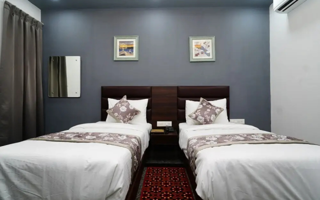 Posh Garden Inn