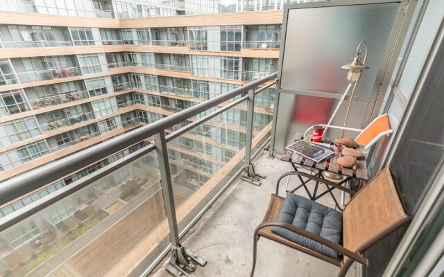 Gorgeous Luxury Condos near the CN Tower