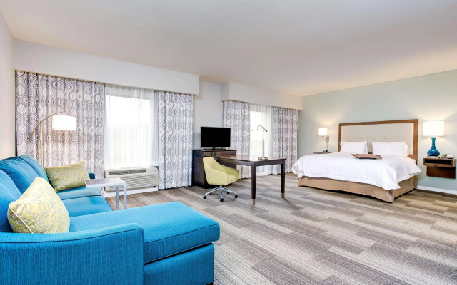 Hampton Inn & Suites Macon I-475