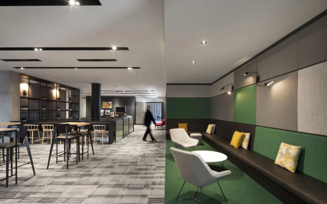 Alt Hotel Calgary University District