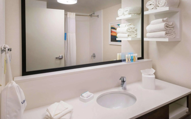 Hampton Inn & Suites Carson City