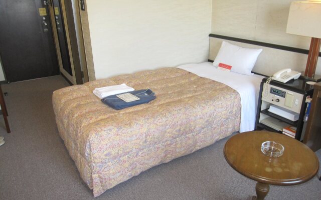 Ako Royal Hotel