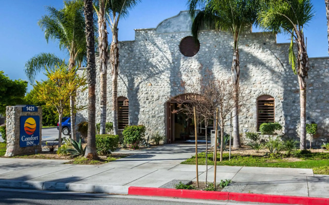 Comfort Inn Pomona near Fairplex