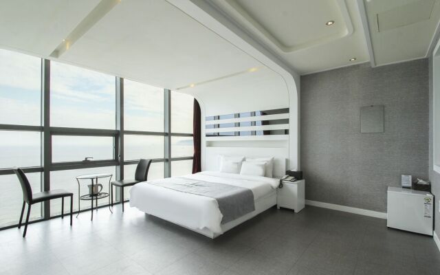 Nuri Hotel