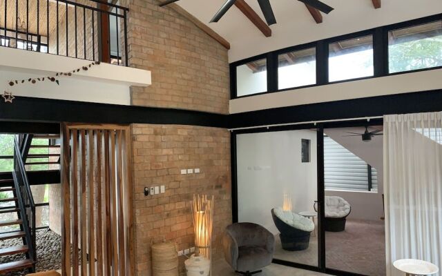 My Way Langosta Beach House