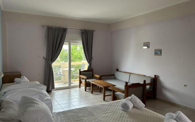 Mediterranean Sea Top Floor