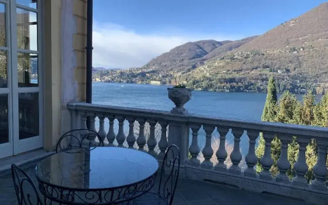 Villa Costanza