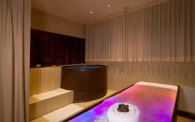 CDH Hotel Radda