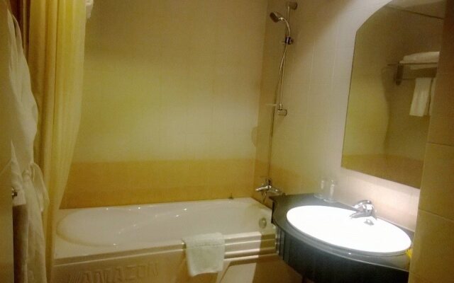 May de Ville Boutique Hotel