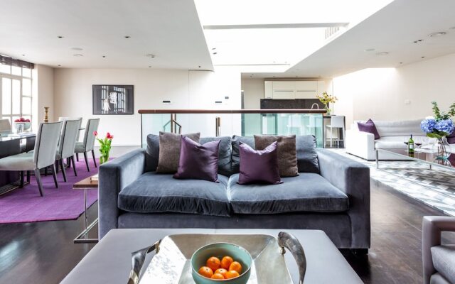 Napier Place by Lime Street