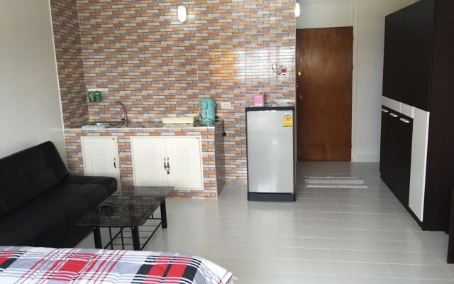 Muangthongthani Rental by Khun Dan