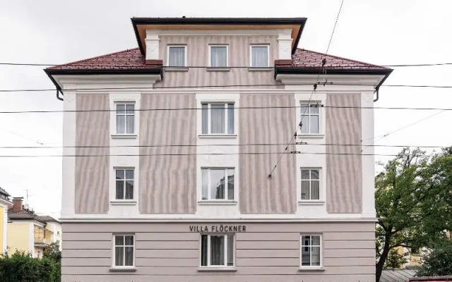 Villa Floeckner Bed and Breakfast