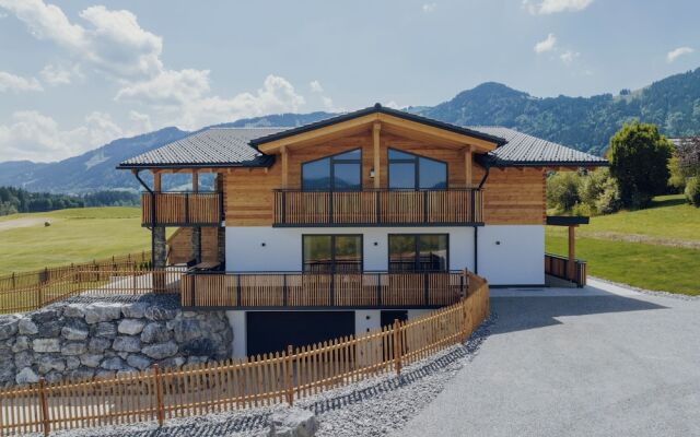 Platzhirsch First Class Living