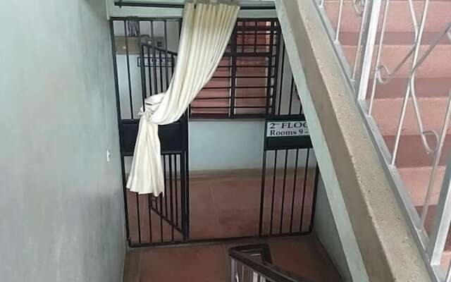 Miritini guest house & restaurant