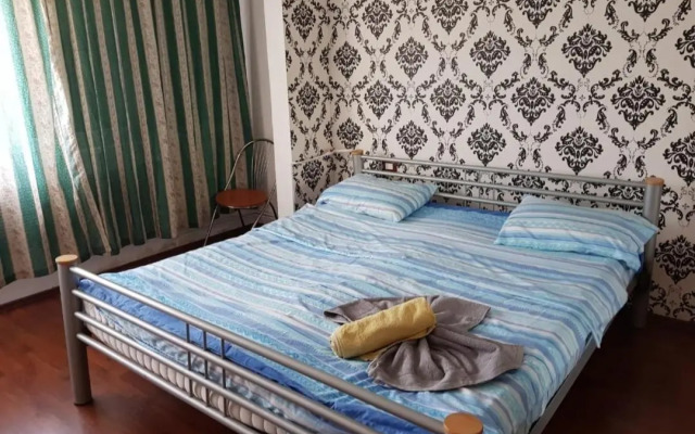 2 rooms unirii