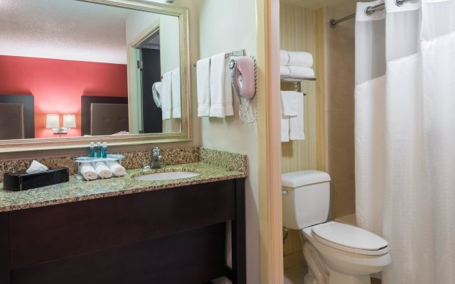 Holiday Inn Express & Suites Kendall East Miami, an IHG Hotel