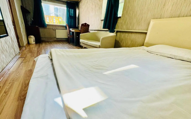 City Hostel & Tours