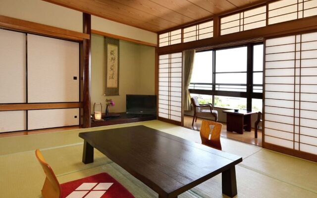 Ryokan Yatomisou