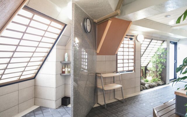 Global Cabin Tokyo Gotanda