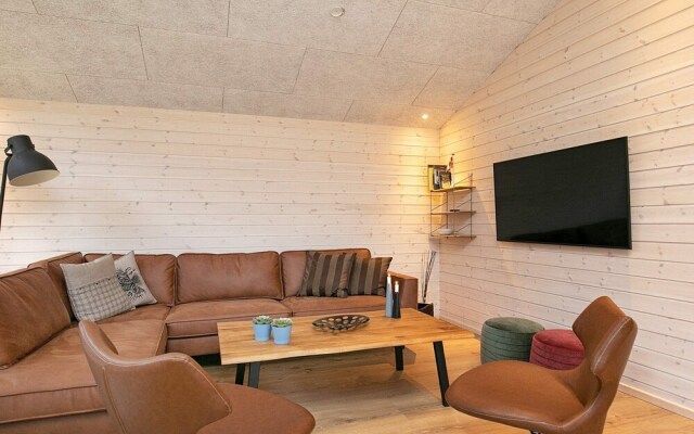 Luxurious Holiday Home in Ålbæk With Whirlpool