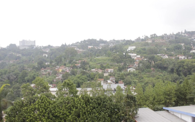 Spacious 1BR with Great View at Marbella Suites Dago