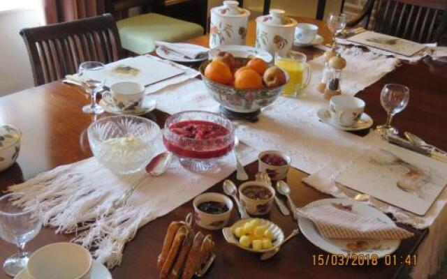 Home Farmhouse Bed and Breakfast