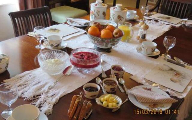 Home Farmhouse Bed  Breakfast