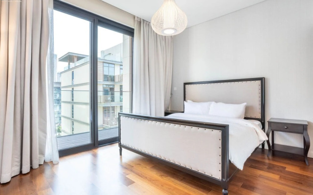 3B - CityWalk13B - 501