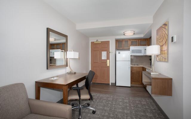Staybridge Suites Denver International Airport by IHG