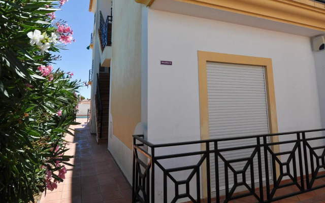 Oura Sea View by OCvillas