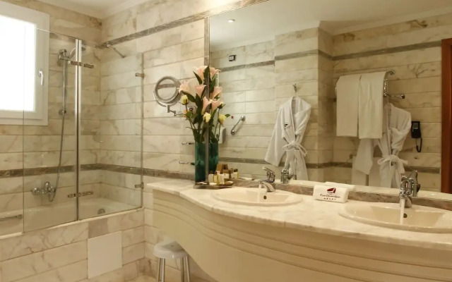 Tunis Grand Hotel