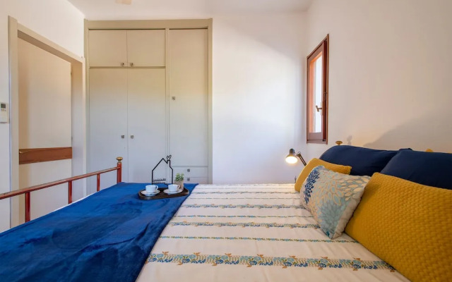 Sardinia Re - Shuluq 6