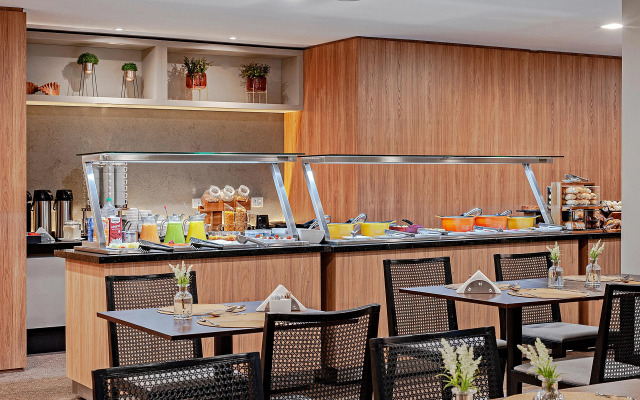 SLAVIERO Curitiba Aeroporto